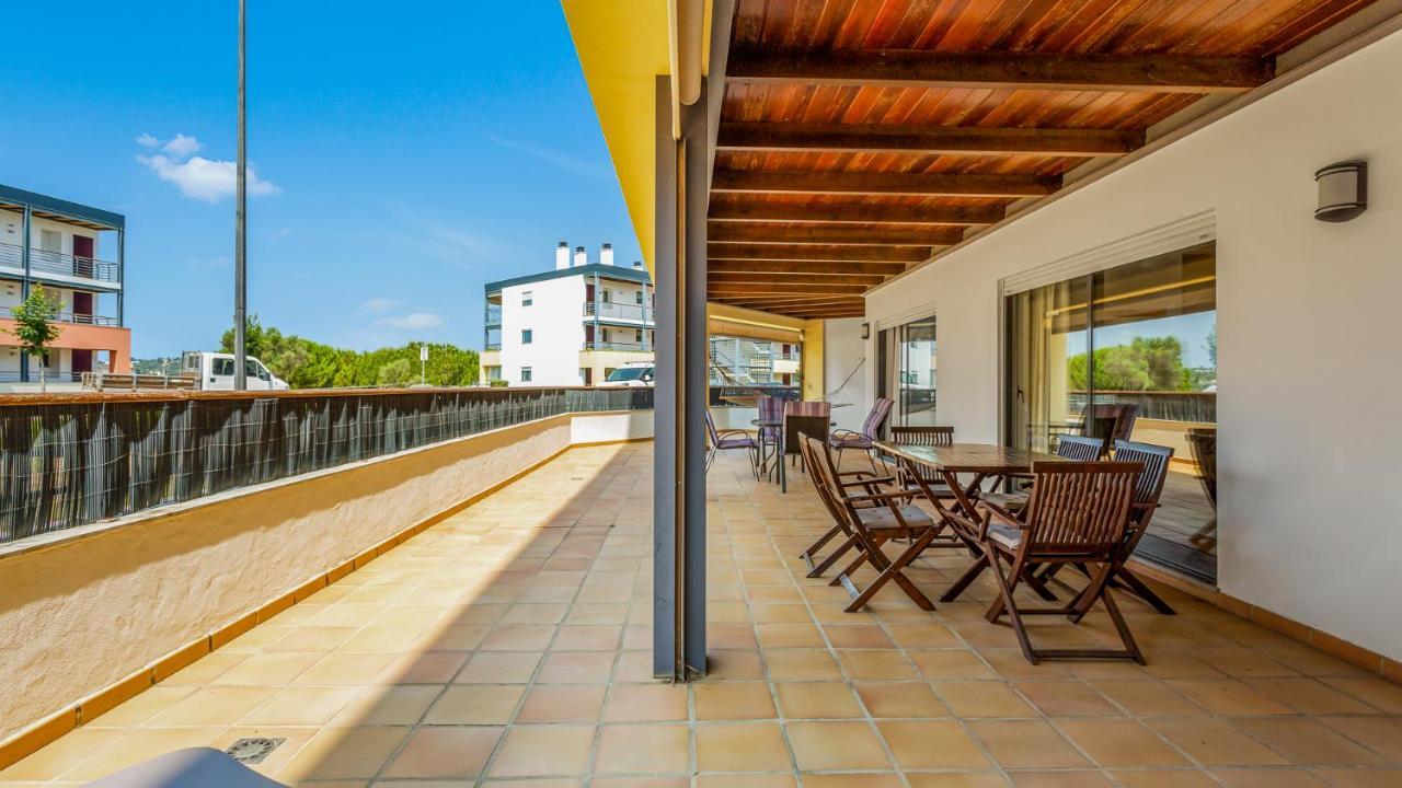 Wonderful Flat W/ Big Patio By Lovelystay Lagos Exteriör bild